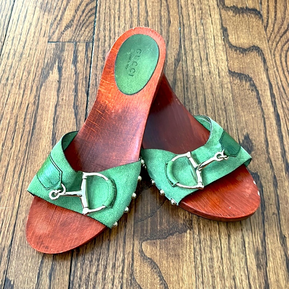 *authentic Gucci slide sandals. Size 6.5